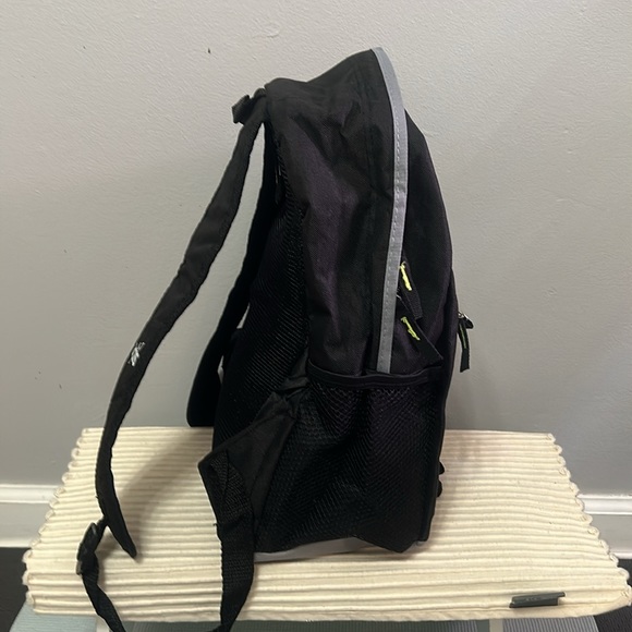 ACIS Backpack - Picture 4 of 7